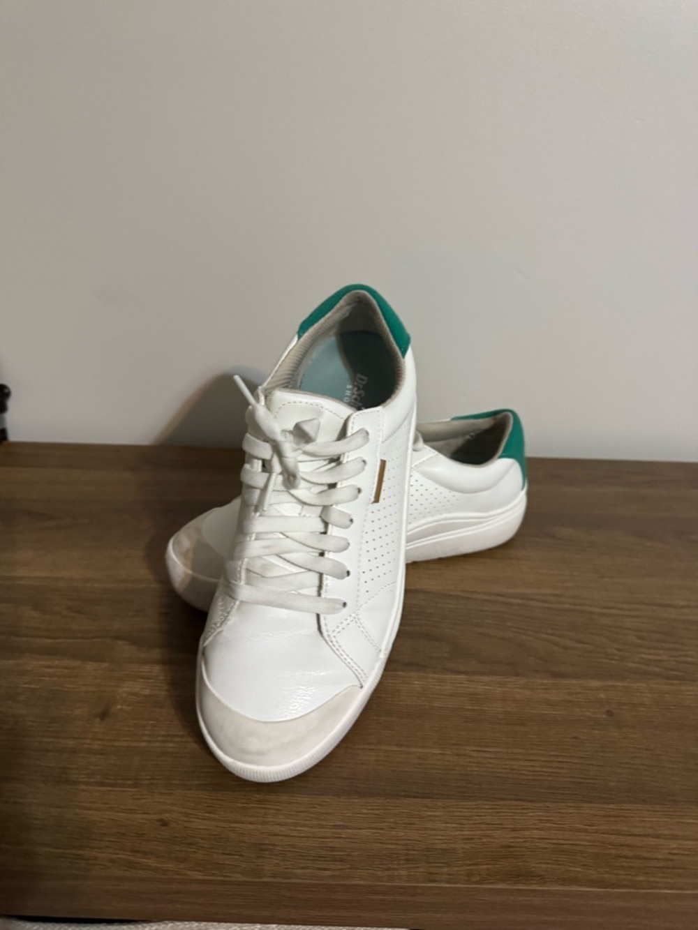 Dr. Scholl's White Sneakers with Green Heel Tab